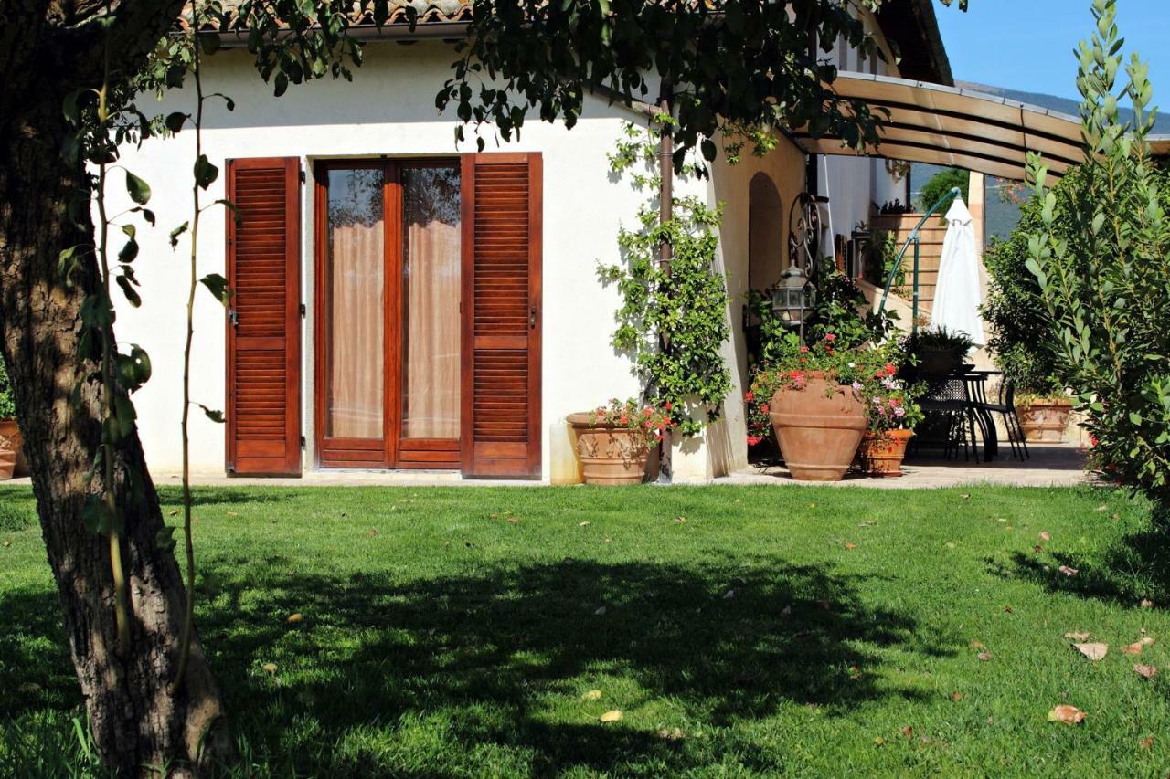 Agriturismo Il Barco Spello Exterior foto